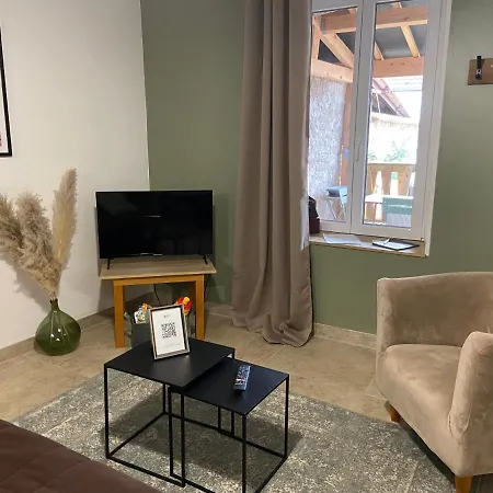 Дом отдыха La Hallette Au Coeur Du Vignoble Champenois, Classe 2 Etoiles Chouilly