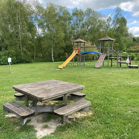 La Hallette Au Coeur Du Vignoble Champenois, Classe 2 Etoiles Chouilly